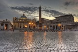Włoski restaurator wdrapał się na bazylikę św. Piotra. Protestuje przeciwko otwarciu włoskiego rynku