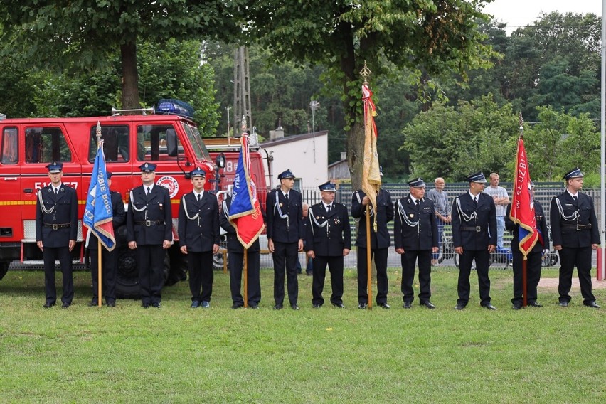 Jednostki OSP w Radomsku. Ile pieniędzy trafiło do strażaków w 2022 roku?
