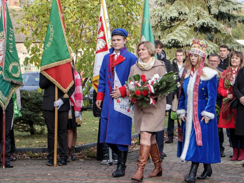 Święto niepodległości w gminie Sędziejowice. Muzycznie i sportowo