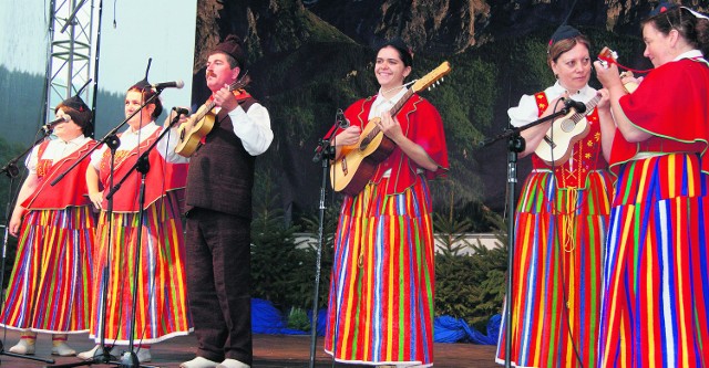 Dania prosto z Madery na Festiwalu Folkloru Ziem Górskich w Zakopanem |  Zakopane Nasze Miasto