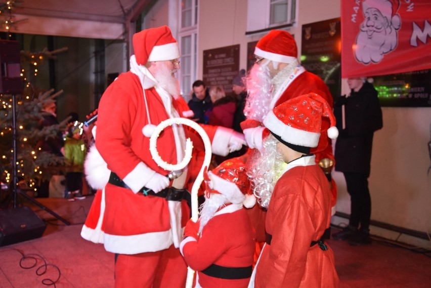 Jarmark bożonarodzeniowy w Opolu oficjalnie otwarty.