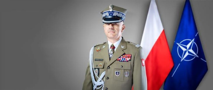 Generał Rajmund Andrzejczak jest polskim kandydatem na Szefa...