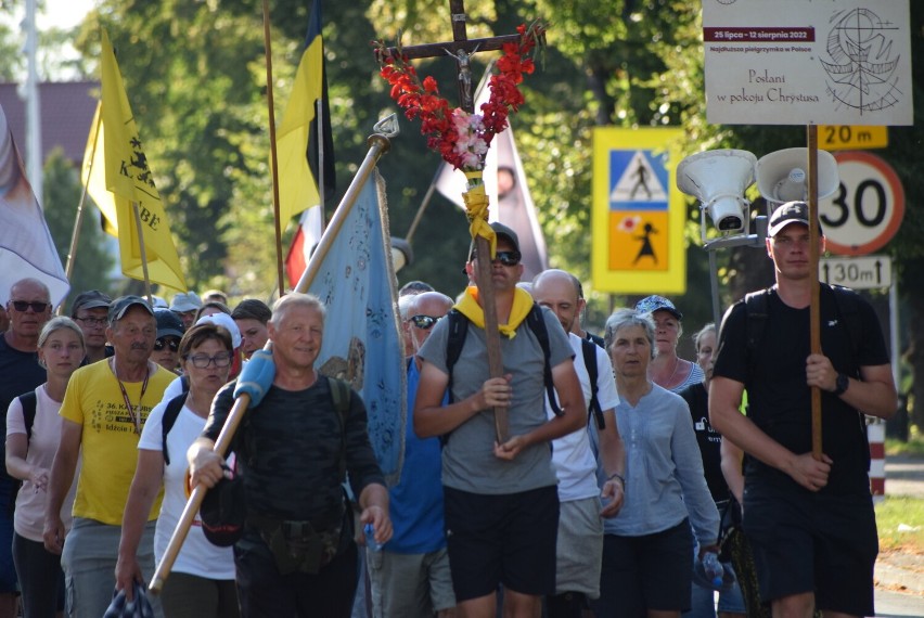 Najdłuższa polska pielgrzymka piesza na Jasną Górę dotarła...