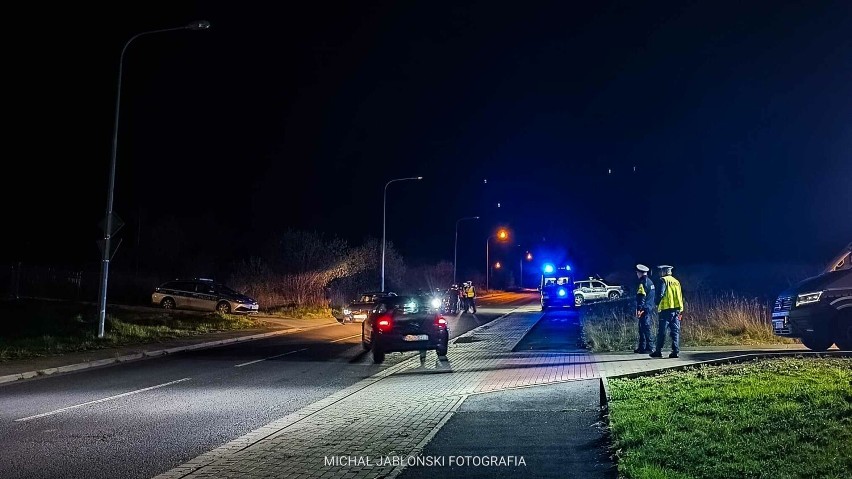 Nocne kontrole policji w Wałbrzychu. Nawet mysz się nie...