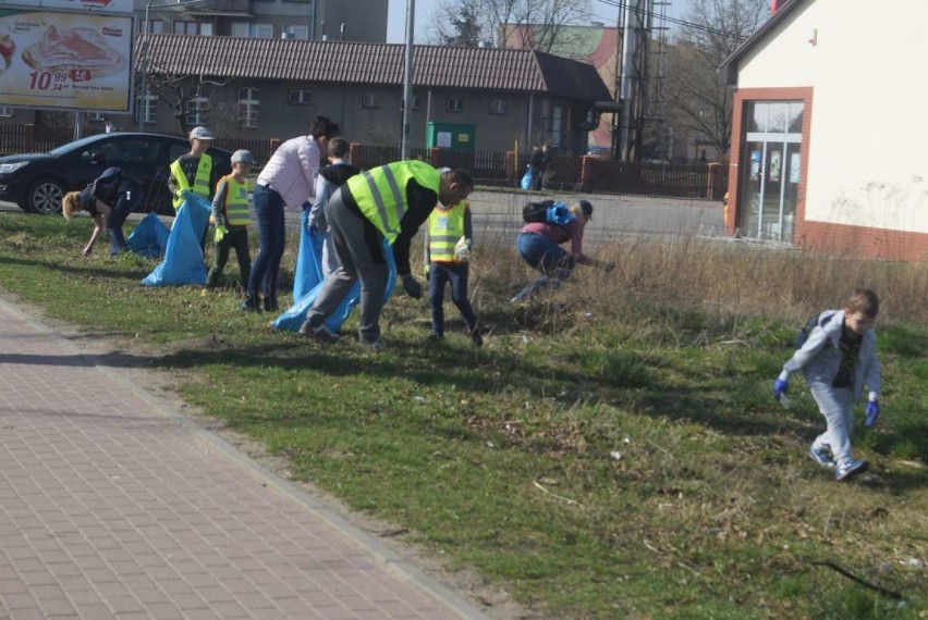 "Jeśli posprzątamy razem śmieci, to w piękniejszym...