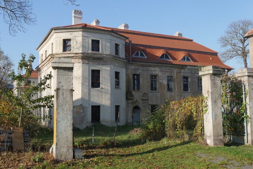 Pałac w Małuszowie pod Legnicą