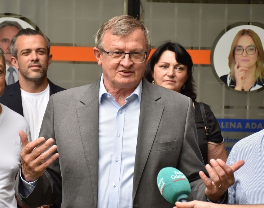Tadeusz Cymański posłem na Sejm RP jest już szóstą kadencję....