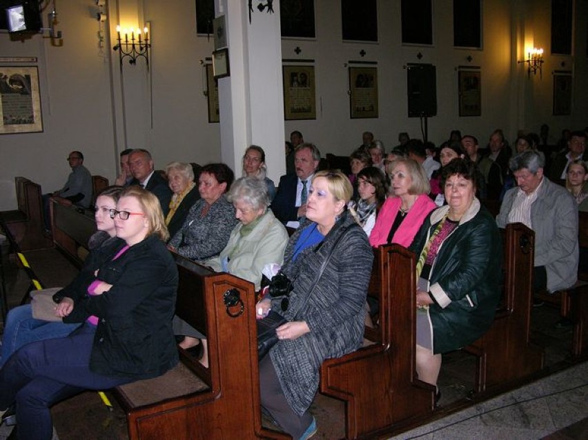 Niedzielny koncert w kościele na Zadębiu w Skierniewicach...