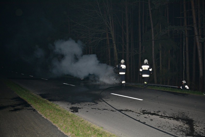 Do pożaru citroena C5 doszło na drodze między Witnicą, a...