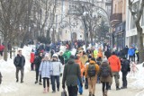 Zakopane. Krupówki pełne turystów. Warszawa zaczyna ferie [ZDJĘCIA]