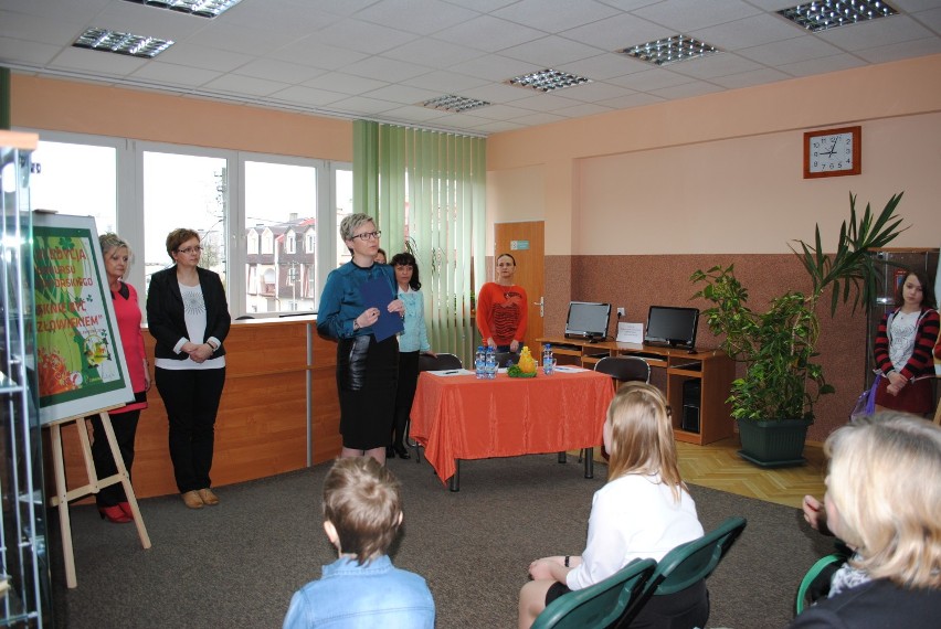 Konkurs recytatorski w bibliotece w Łęczycy