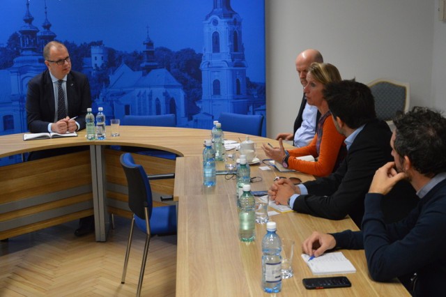 Spotkanie prezydenta Przemyśla Wojciecha Bakuna z przedstawicielami ONZ i UNHCR.