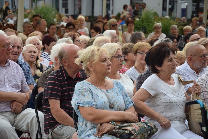 Muzyczny Rynek w Kaliszu. Arie i utwory filmowe rozbrzmiały...