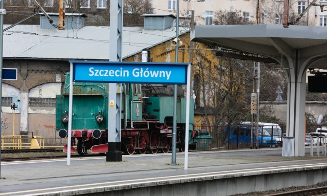 Zmiana rozkładu jazdy pociągów dla PKP Szczecin Główny. Niektóre pociągi zmienią swoje godziny odjazdów i przyjazdów, a inne - nie wyjadą. Zobaczcie i się na to przygotujcie ->>>