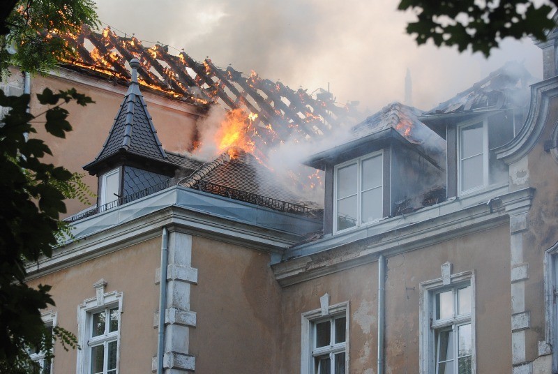 Skończyło się dogaszanie pożaru w Wonieściu, gdzie spalił...