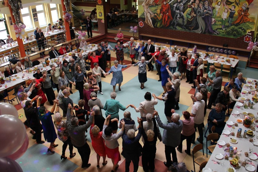 Jesienny Bal Seniora w Trąbkach Wielkich