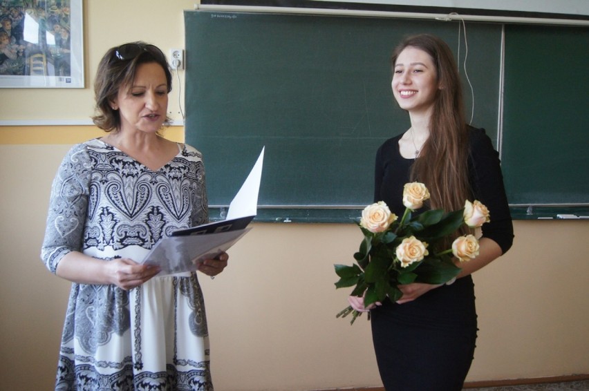 Agata Dziegieć, absolwentka I LO w Radomsku, wśród najlepszych maturzystów w Polsce 