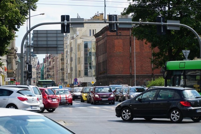 Korki na Solnej od Garbar do ul. Kulasa będą nam towarzyszyć na drugim etapie budowy drogi rowerowej