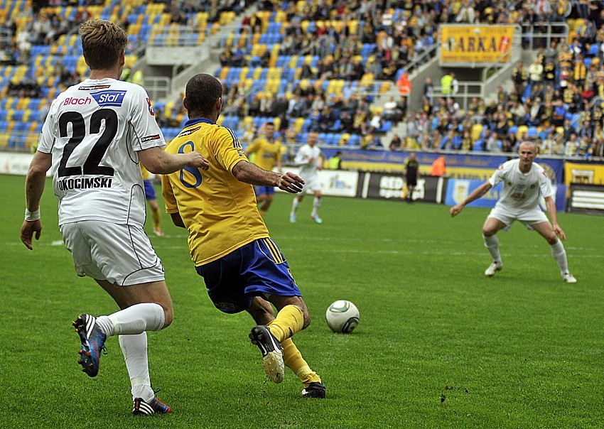 Arka Gdynia  - Okocimski Brzesko 3:1. Janusz Surdykowski nadal &quot;w gazie&quot;! [ZDJĘCIA]