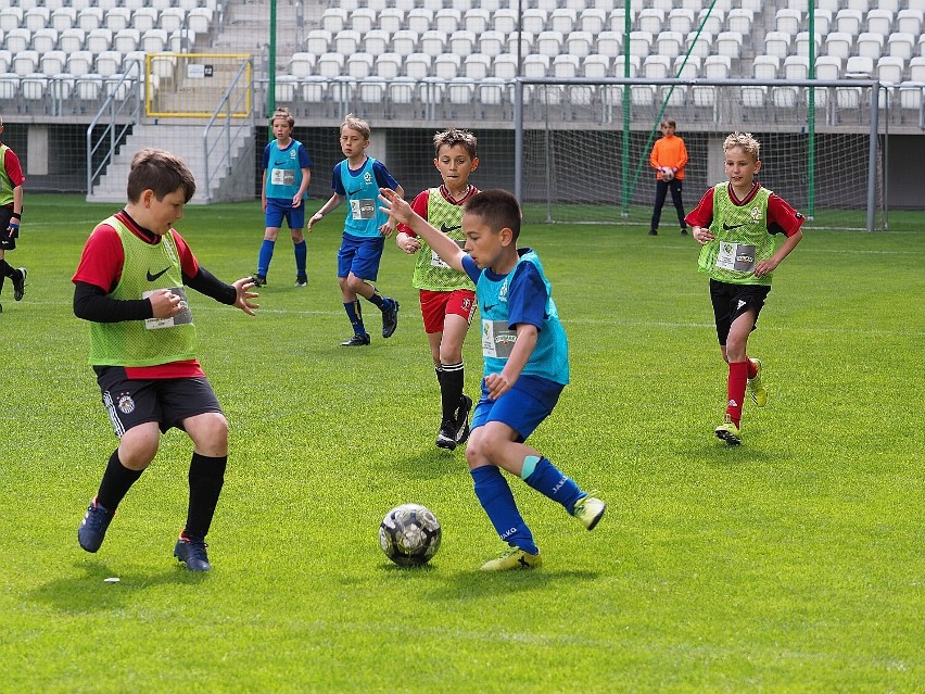 Na stadionie ŁKS przy al. Unii rozegrano finały turnieju „Z podwórka na stadion o Puchar Tymbarku”. Zdjęcia