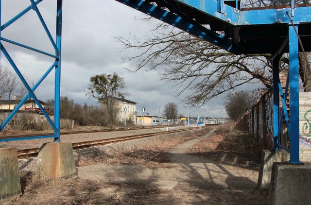 Przebudowane ma być także dojście do wyremontowanego już przystanku kolejowego przy osiedlu Mniszek