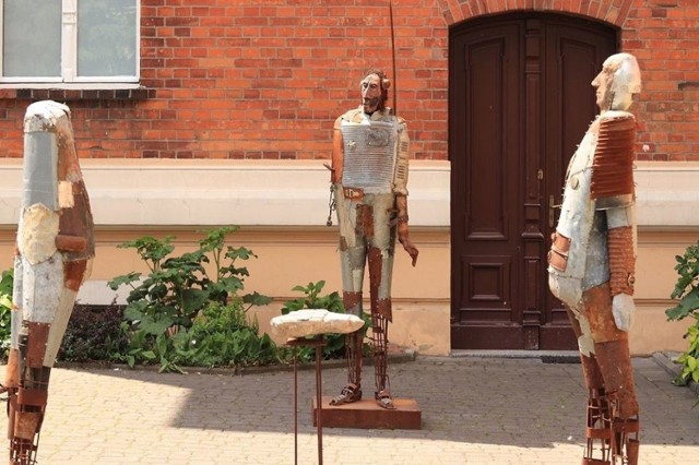 Wystawę w Muzeum im. Jana Kasprowicza w Inowrocławiu można zwiedzać od wtorku do piątku w godzinach od 10 do 15 oraz w weekendy - od 10 do 18.