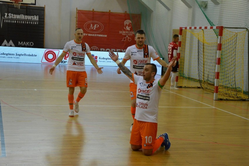 Futsal. Narewski trafił dwa razy, ale torunianie w Lęborku wzięli rewanż na Team