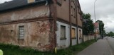 Pruszcz Gdański. Zniszczony budynek przy tzw. starej Wozowni doczeka się remontu |ZDJĘCIA