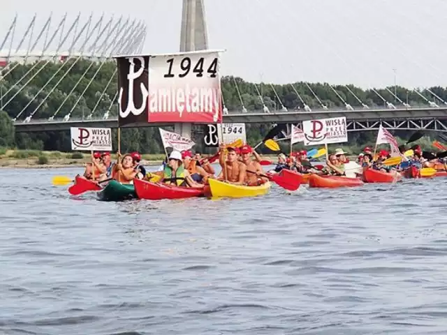 Powstanie Warszawskie. Spływy kajakowe uczczą 71. rocznicę walk