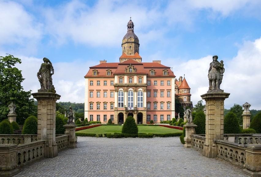 Zamek Książ nie jest martwym muzeum, lecz pełnym życia...