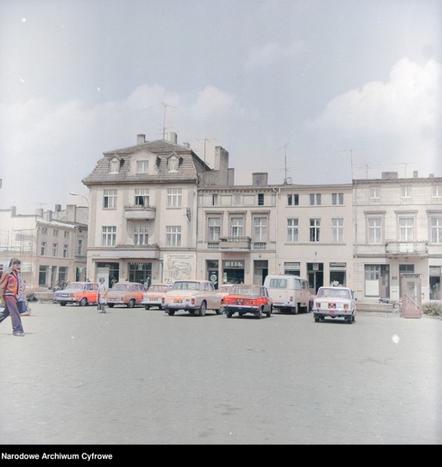 Żnin. Rynek w czasie PRLu.