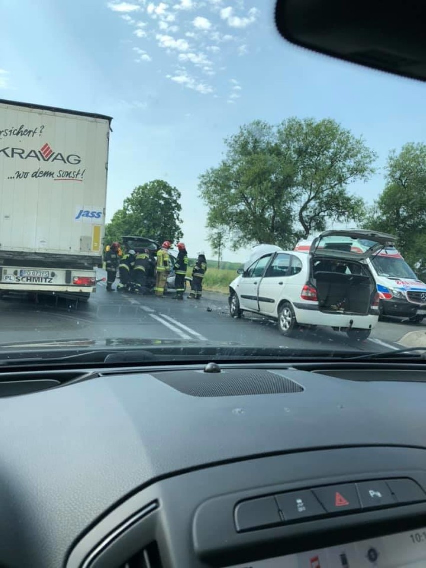 Wypadek w Szczurach. Ruch odbywa się wahadłowo