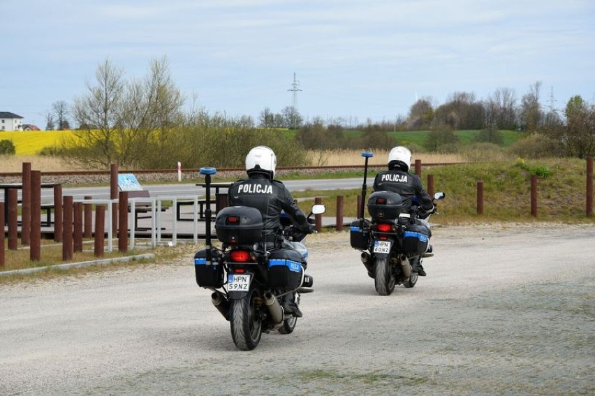 W okresie od 2 do 6 czerwca 2021 na drogach powiatu puckiego o bezpieczeństwo podróżnych będzie dbała większa liczba policjantów puckiej komendy