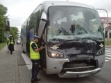 Zderzenie autobusów na Brzezińskiej w Łodzi. 8 osób rannych