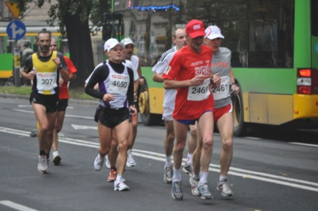 Już od godziny 9.00 w niedzielę swoje trasy zmieni 16 linii ...