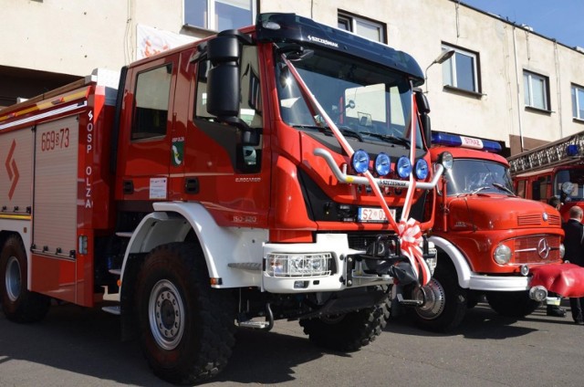 OSP Olza i Rogów mają nowe samochody