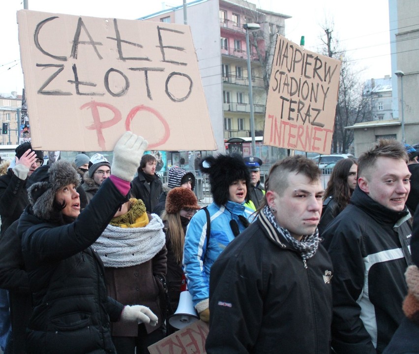 Przeciwnicy umowy ACTA zapowiedzieli 11 lutego protesty w...