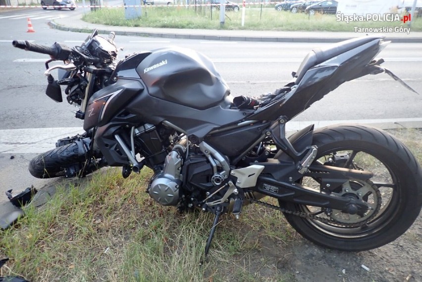 Tarnowskie Góry: ranny motocyklista po zderzeniu z osobówką