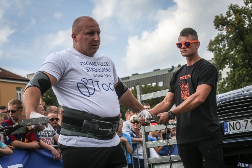Puchar Strong Man 2016. Zobacz najsilniejszych ludzi w Polsce [ZDJĘCIA]