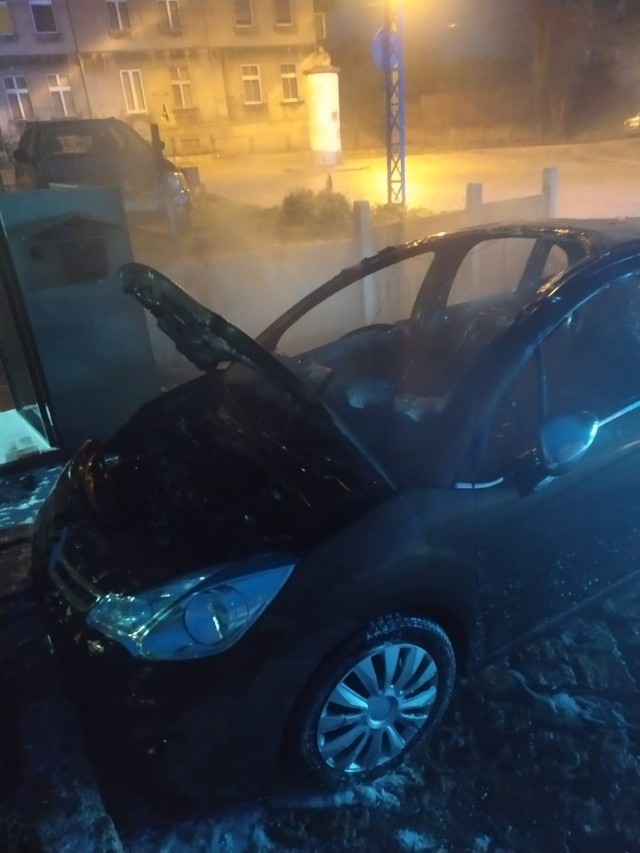 Pożar samochodu w Boguszowie - Gorcach