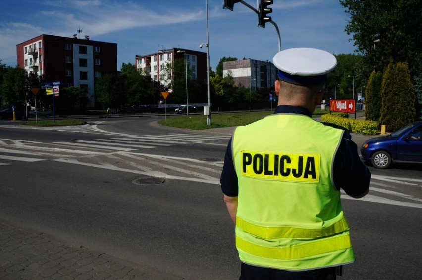 Policjant drogówki 2014 -  w kierowaniu ruchem najlepszy był policjant z Bytomia