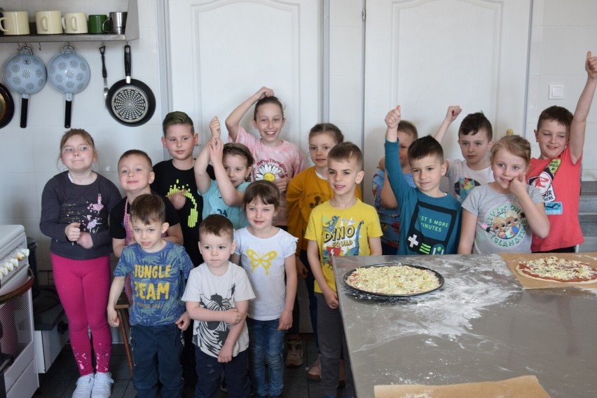 Warsztaty wspólnego pieczenia pizzy, dla dzieci i młodzieży...