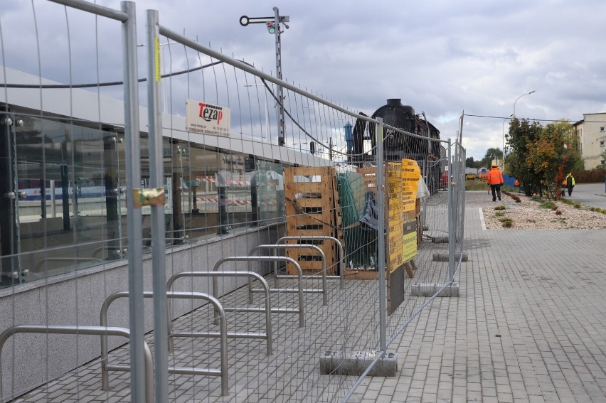 Mieszkańcom najbardziej brakuje windy i pochylni przy...