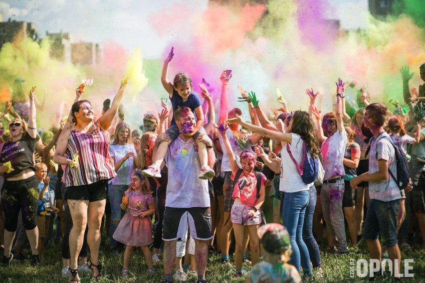 Festiwal kolorów w Opolu. Bawiły się całe rodziny