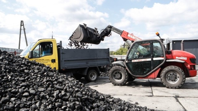 Do Świecia ma przyjechać węgiel kolumbijski. Władze gminy zapowiadają, że tona będzie kosztować 2 tys. zł