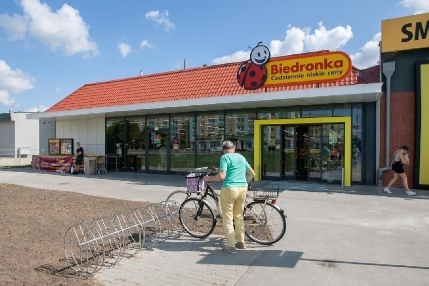 Sprawdź, które sklepy sieci Biedronka w Radomiu są czynne w...