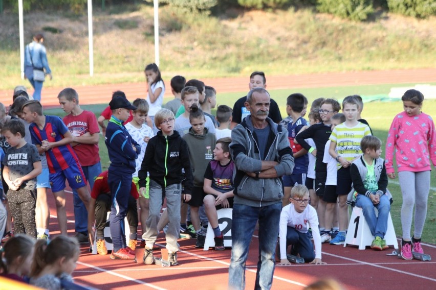 Ostatni Czwartek lekkoatletyczny tej jesieni w Złotowie za nami [ZDJĘCIA]