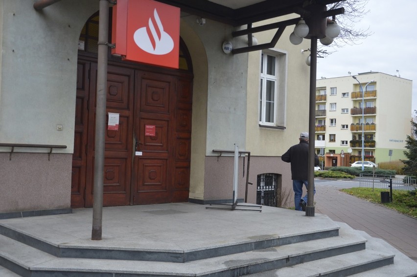 Głogów: Bank Santander przy Obrońców Pokoju zamknięty. Cała załoga na kwarantannie