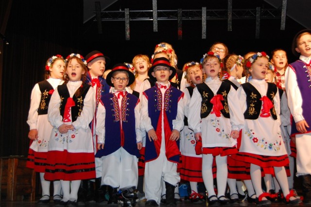 Golińce na kaszubskich dróżkach - prapremiera spektaklu uczniów kartuskiej Jedynki