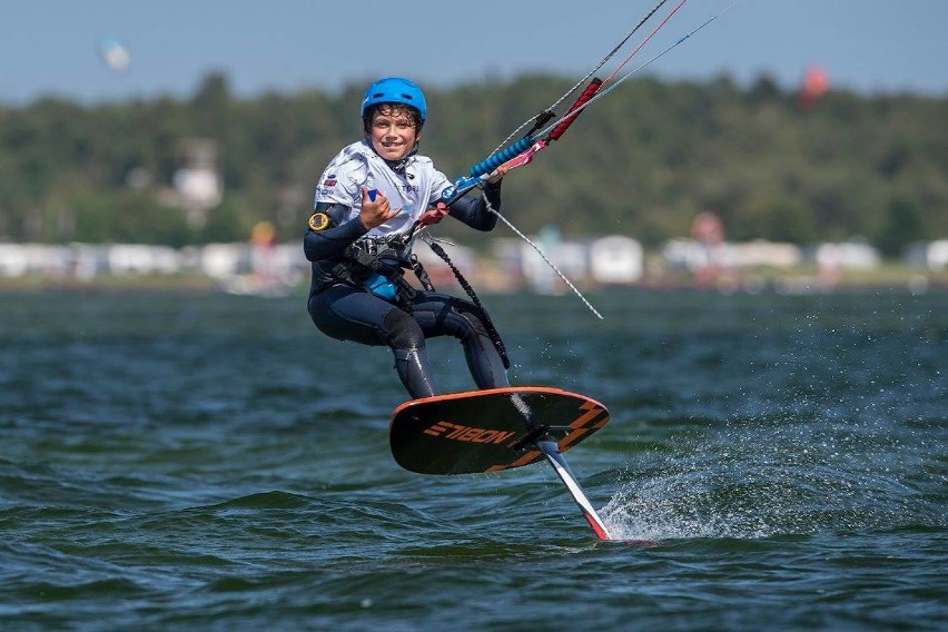 Krynica Morska. Puchar Polski w kitesurfingu. Aztorin Kite...